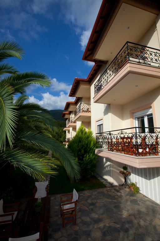 Yiouli Hotel Kókkinon Nerón Exterior foto